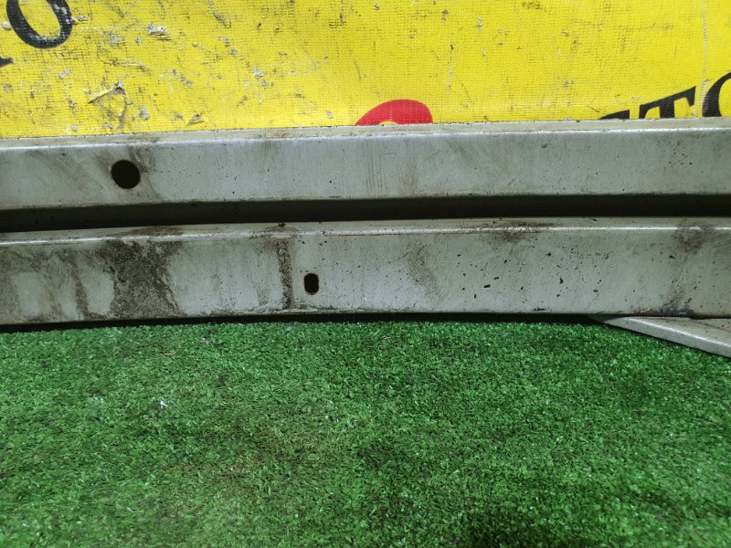 Усилитель бампера, 500 рублей, Красноярск