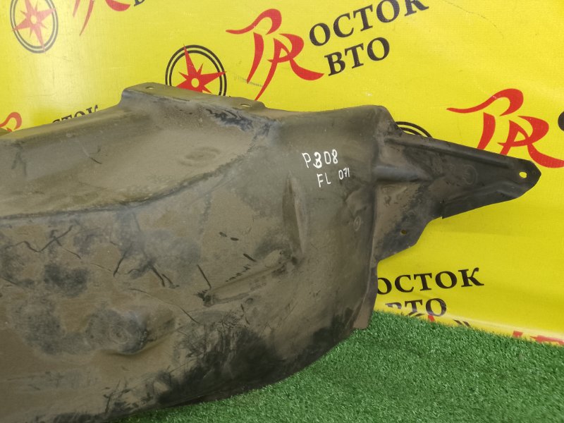 Подкрылок, 2500 рублей, Красноярск