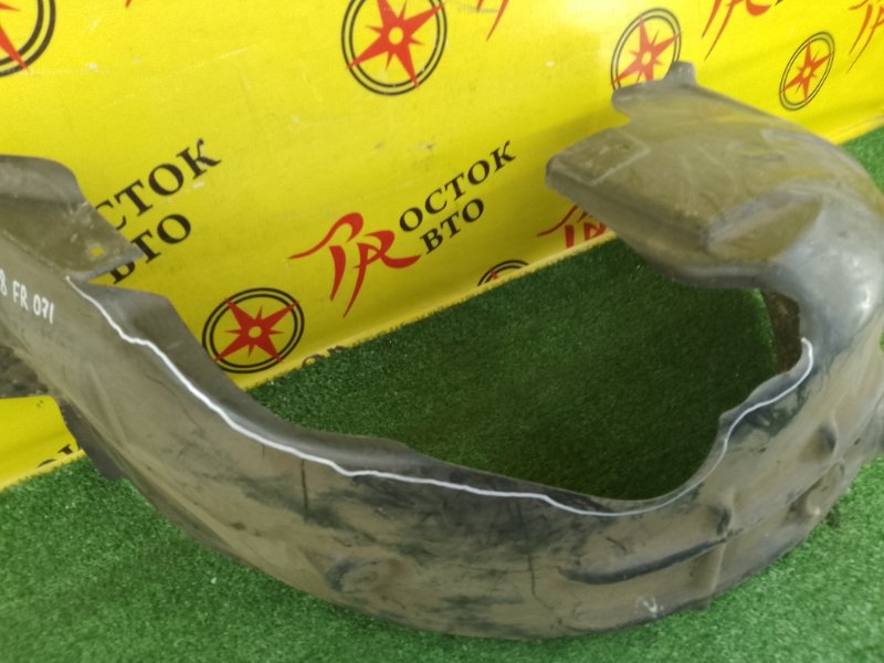 Подкрылок, 2000 рублей, Красноярск