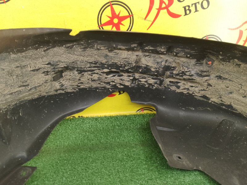 Подкрылок, 2000 рублей, Красноярск