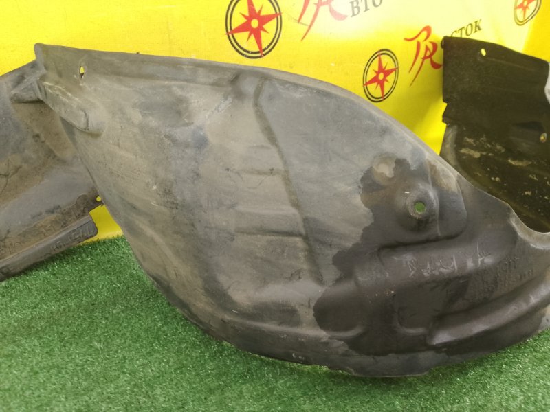 Подкрылок, 1500 рублей, Красноярск