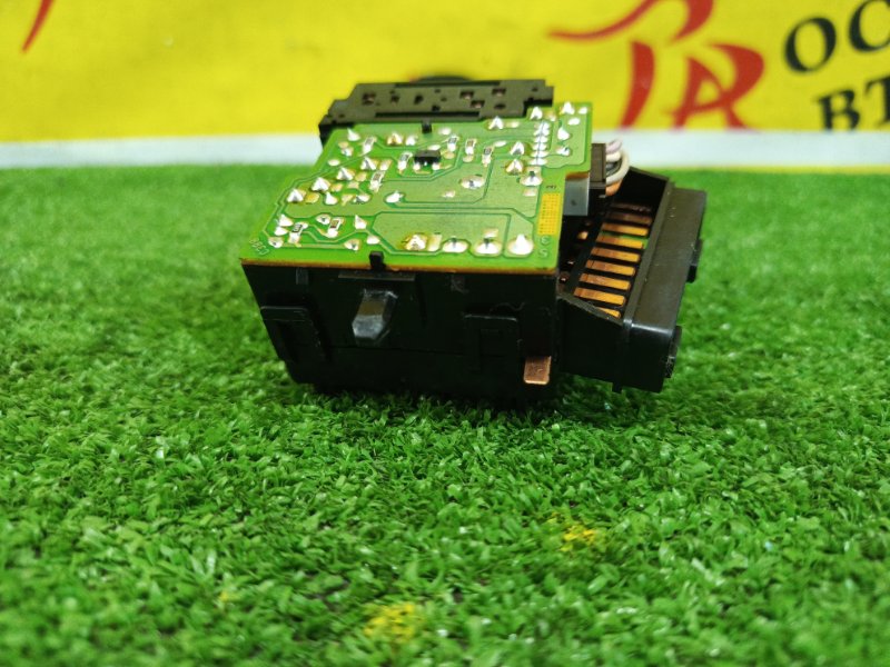 Подрулевой переключатель дворников, 200 рублей, Красноярск