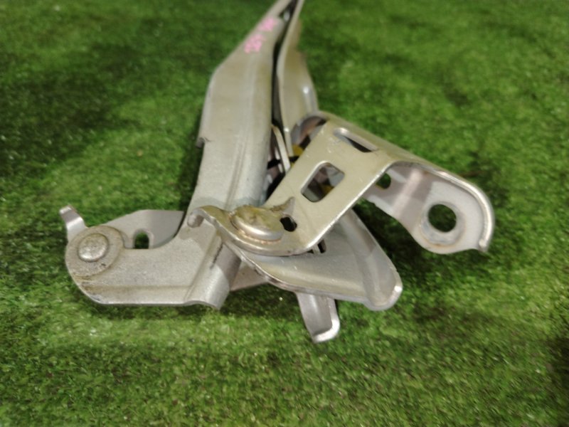 Петля капота, 2000 рублей, Красноярск