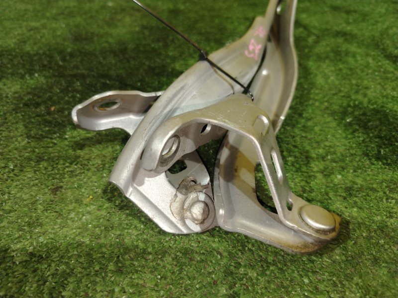 Петля капота, 2000 рублей, Красноярск