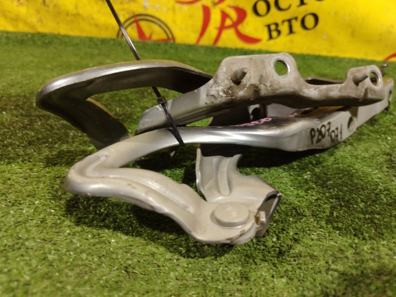 Петля капота, 500 рублей, Красноярск