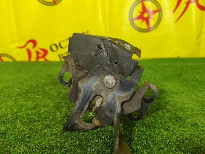 Замок капота, 500 рублей, Красноярск