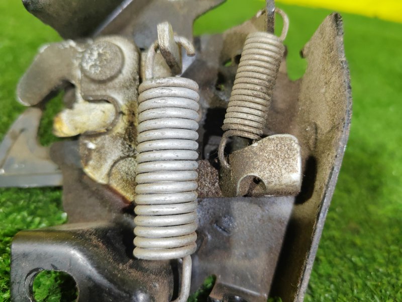 Замок капота, 500 рублей, Красноярск