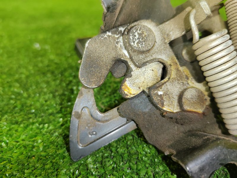 Замок капота, 500 рублей, Красноярск