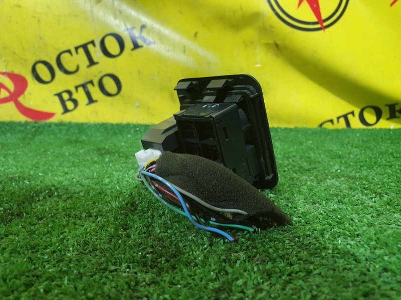 Блок управления зеркалами, 200 рублей, Красноярск