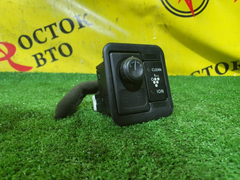 Блок управления зеркалами, 200 рублей, Красноярск