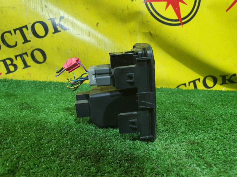 Блок управления зеркалами, 100 рублей, Красноярск