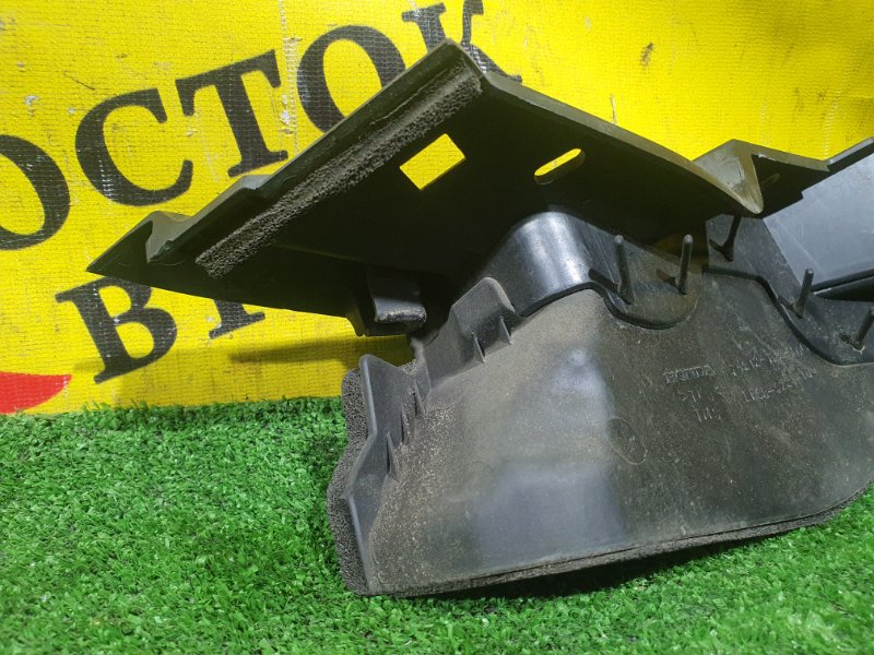 Решетка под лобовое стекло, 300 рублей, Красноярск