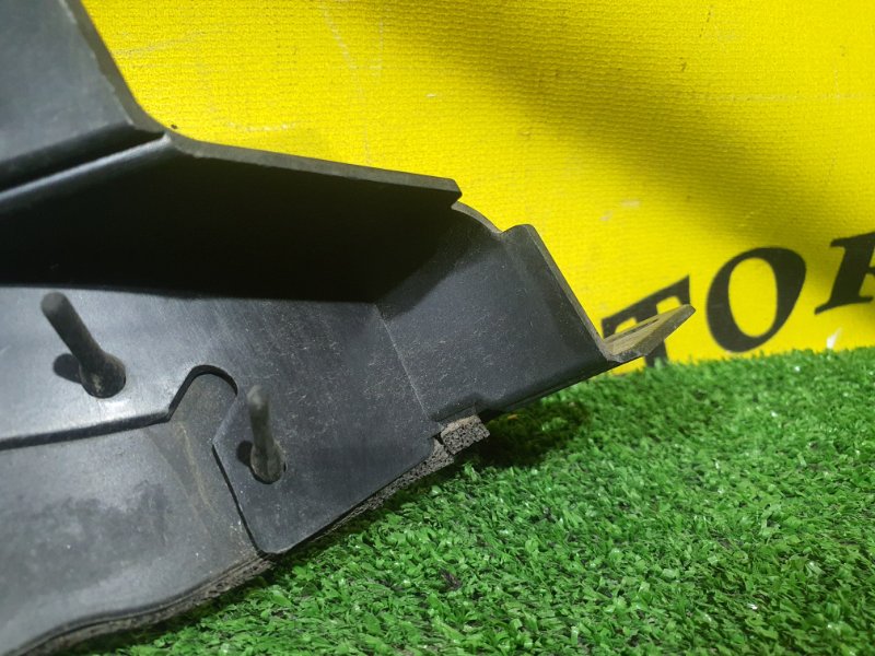 Решетка под лобовое стекло, 300 рублей, Красноярск