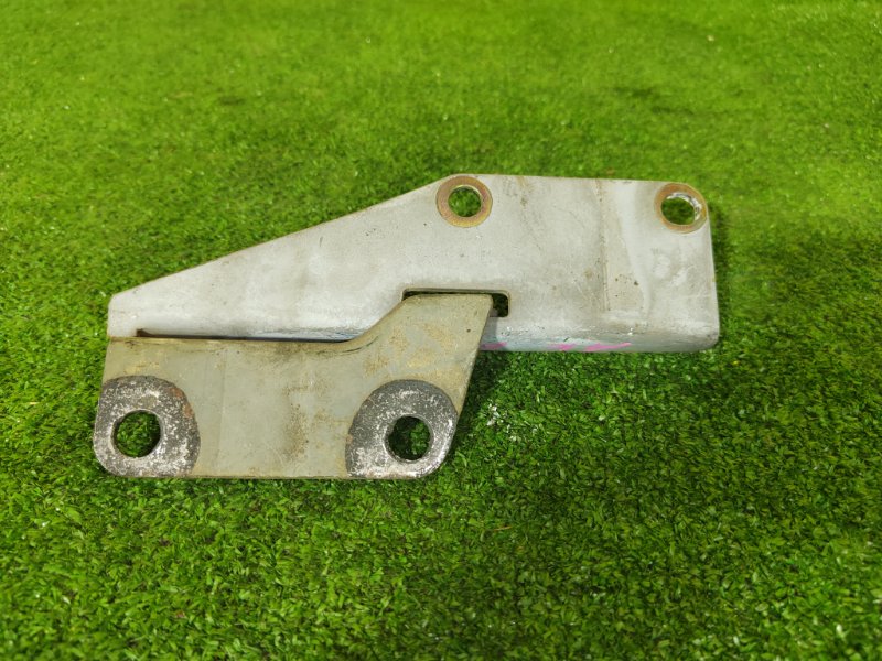 Петля капота, 300 рублей, Красноярск