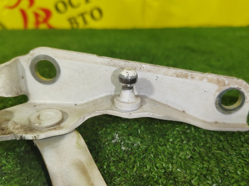 петля (шарнир крышки багажника), 1000 рублей, Красноярск