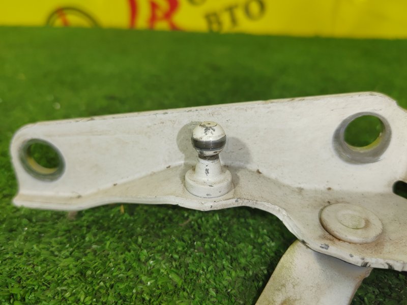 петля (шарнир крышки багажника), 1000 рублей, Красноярск