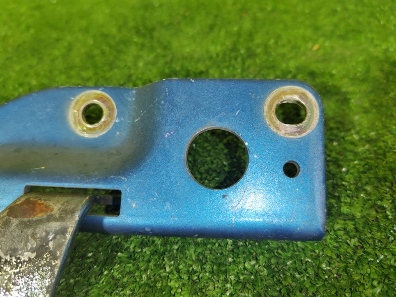 Петля капота, 300 рублей, Красноярск