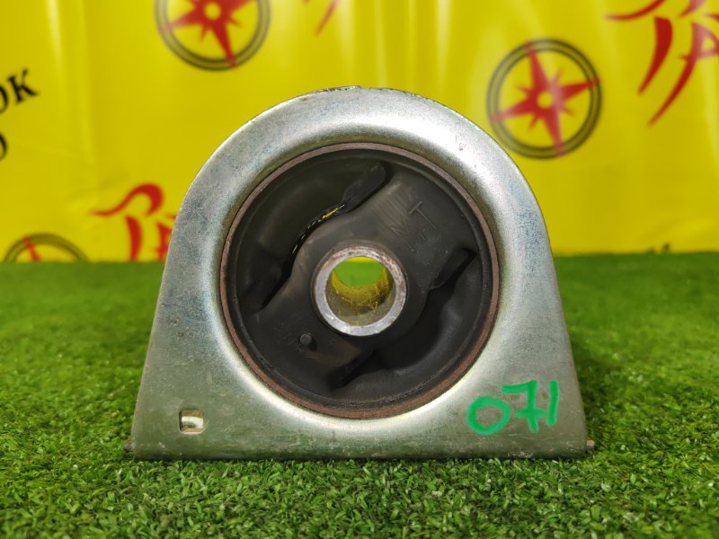 Подушка двигателя, 1000 рублей, Красноярск