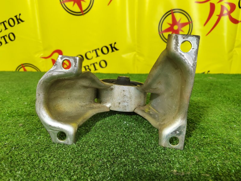 Подушка двигателя, 2000 рублей, Красноярск