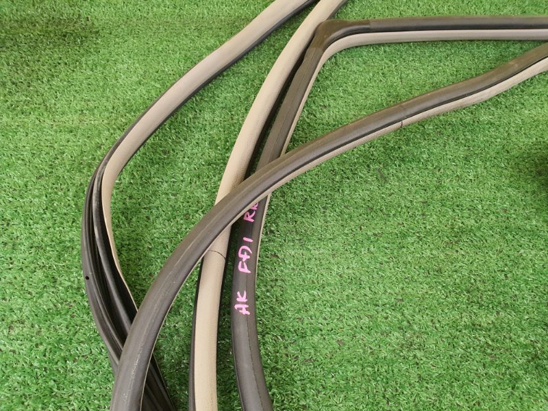 уплотнитель, 3000 рублей, Красноярск