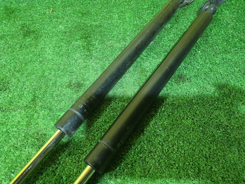 амортизатор багажника, 500 рублей, Красноярск