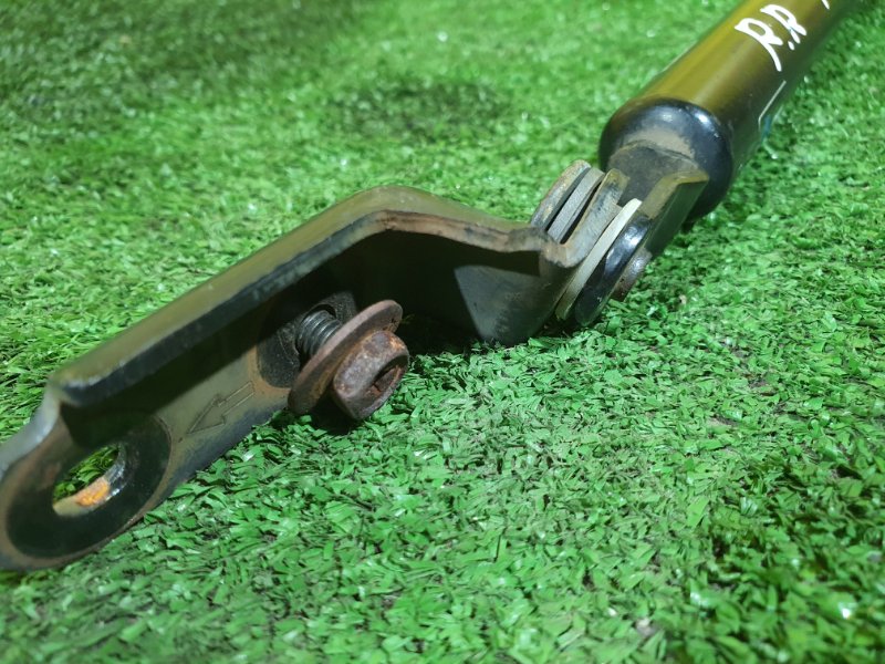 амортизатор багажника, 400 рублей, Красноярск