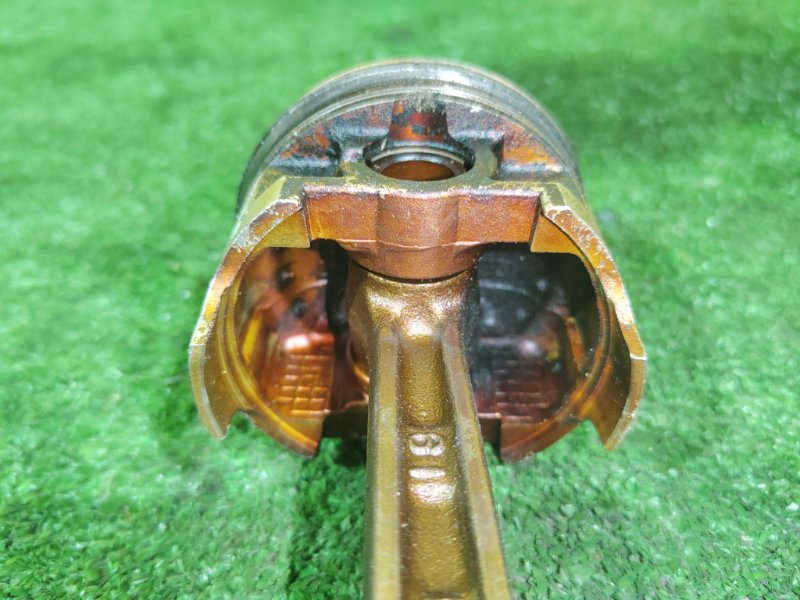 Поршень, 1000 рублей, Красноярск