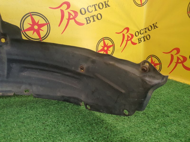 Подкрылок, 300 рублей, Красноярск