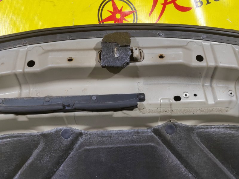 Капот, 15000 рублей, Красноярск