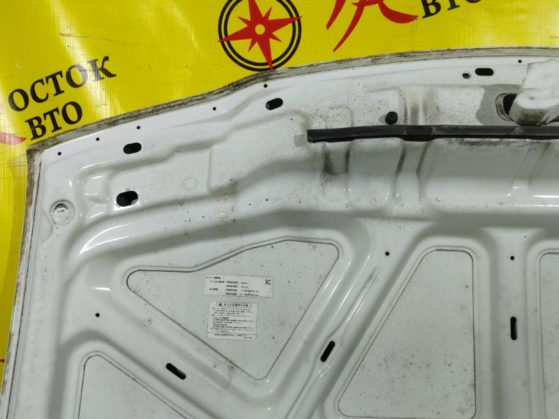 Капот, 14000 рублей, Красноярск