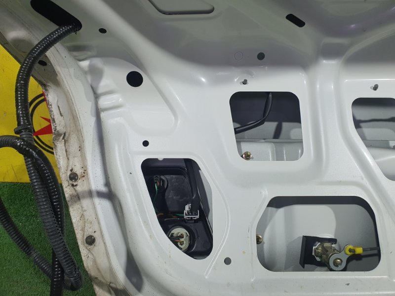 Крышка багажника, 5000 рублей, Красноярск