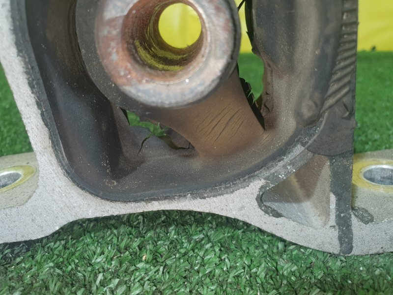 Подушка двигателя, 1000 рублей, Красноярск