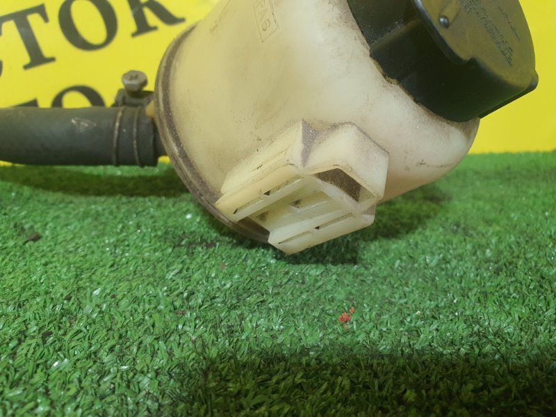 бачок гидроусилителя, 300 рублей, Красноярск