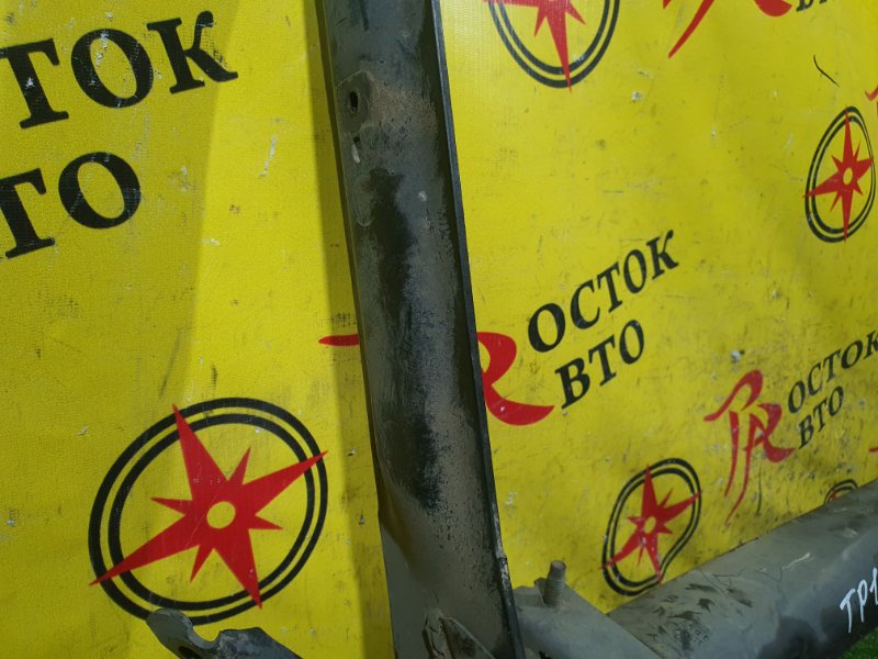 балка поперечная, 1000 рублей, Красноярск