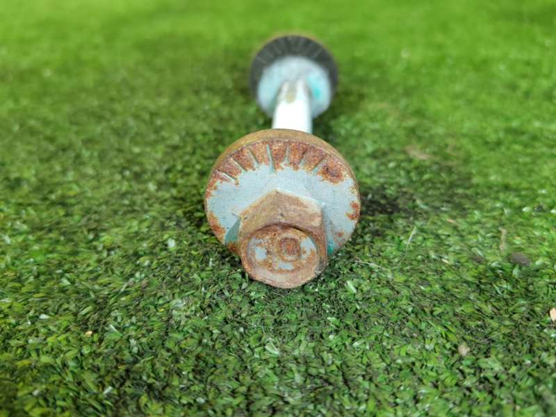 Болт развальный, 300 рублей, Красноярск