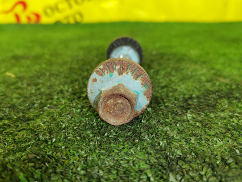 Болт развальный, 300 рублей, Красноярск