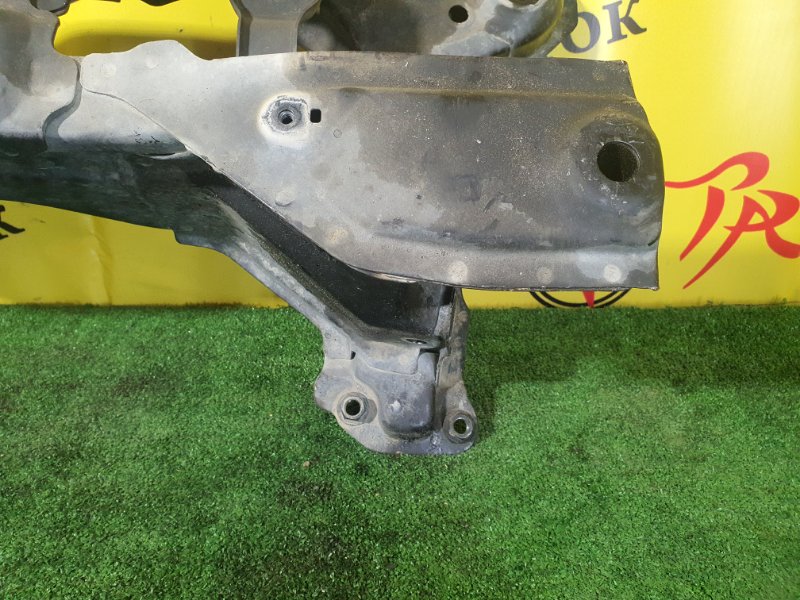 балка поперечная, 1000 рублей, Красноярск