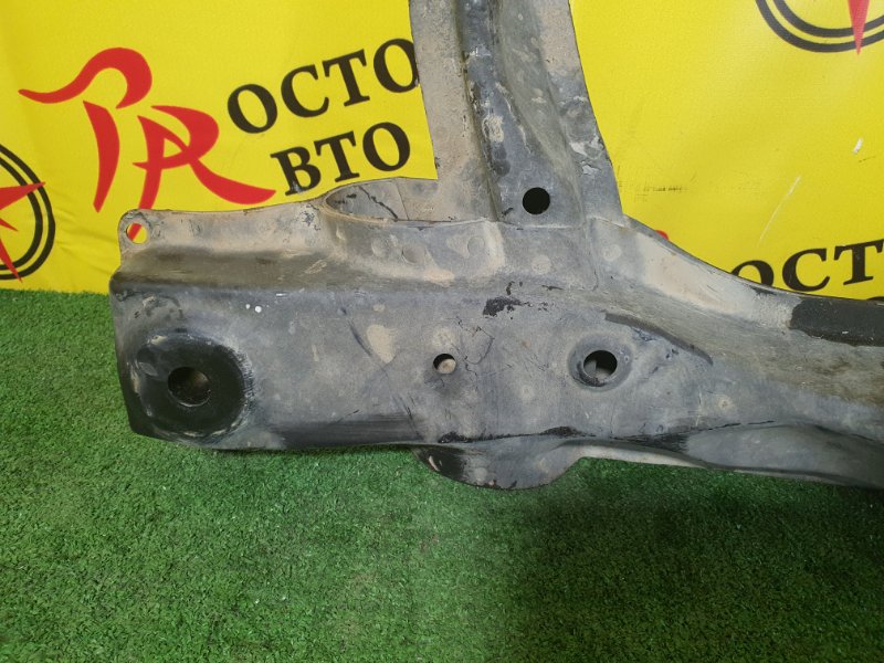 балка поперечная, 2000 рублей, Красноярск