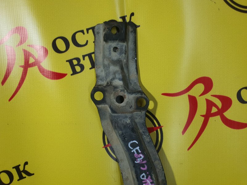 балка поперечная, 2000 рублей, Красноярск