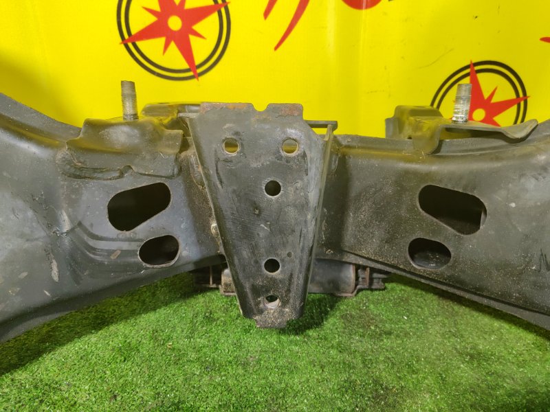 балка поперечная, 1000 рублей, Красноярск