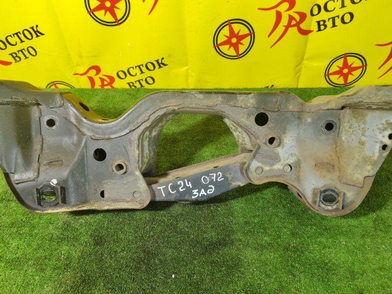 балка поперечная, 1000 рублей, Красноярск