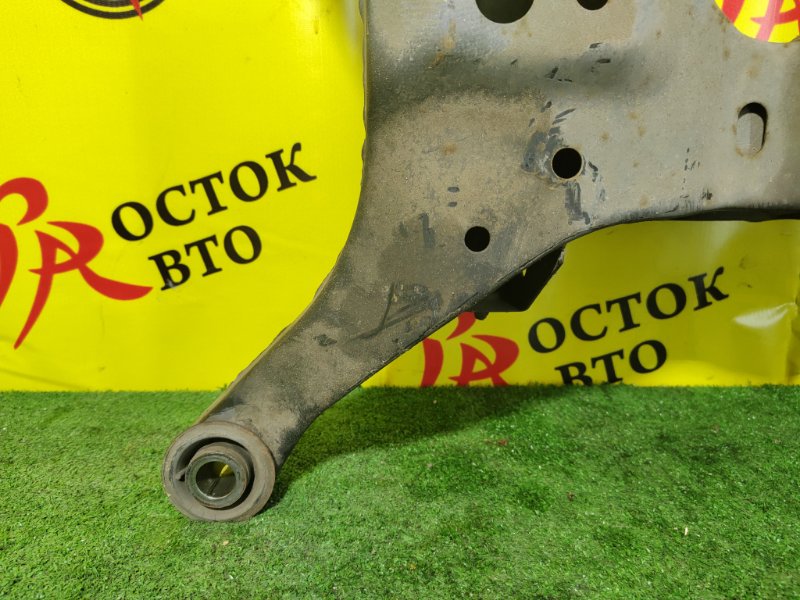 балка поперечная, 1000 рублей, Красноярск