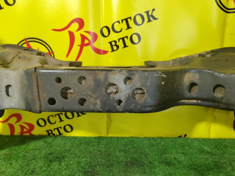 балка поперечная, 1000 рублей, Красноярск