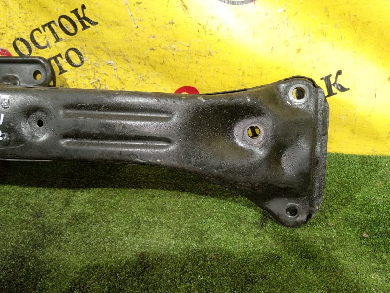 балка поперечная, 2000 рублей, Красноярск