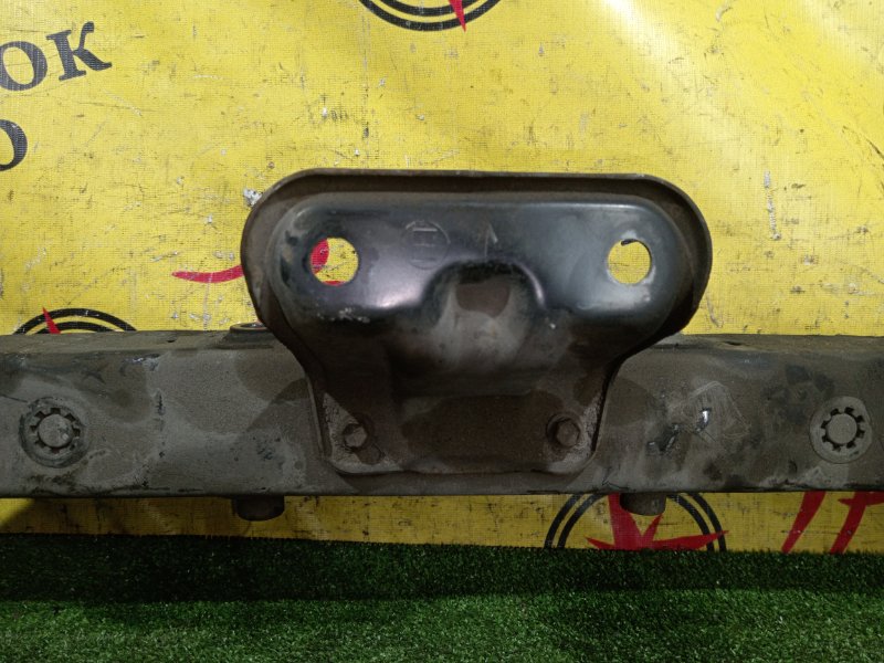 балка поперечная, 2000 рублей, Красноярск