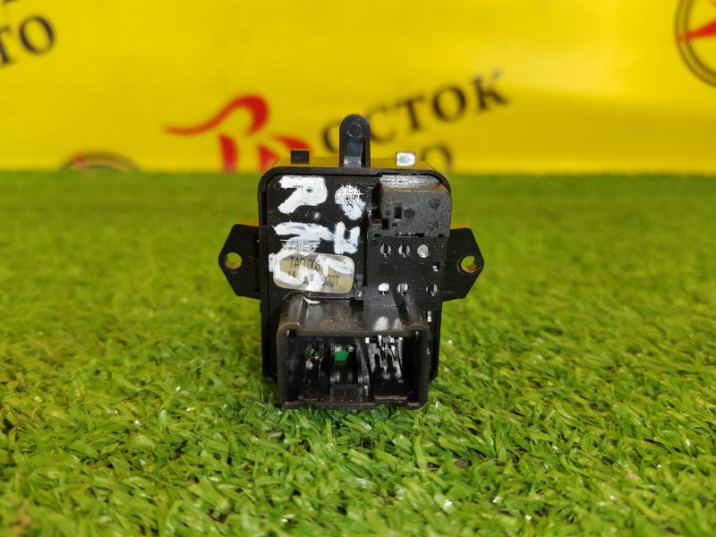 Блок управления зеркалами, 300 рублей, Красноярск