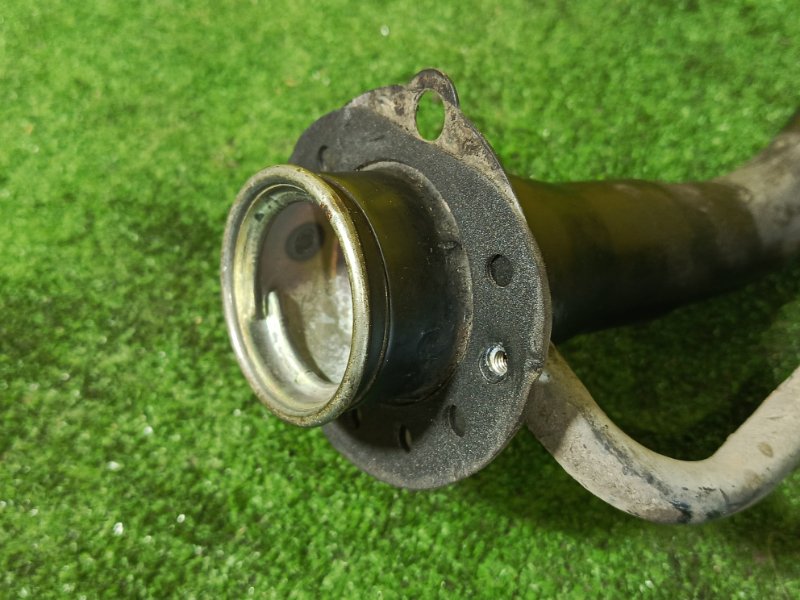 Горловина топливного бака, 4000 рублей, Красноярск