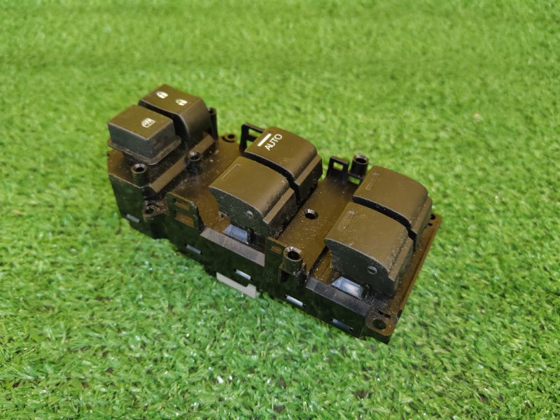 Блок управления стеклоподъемниками, 2500 рублей, Красноярск