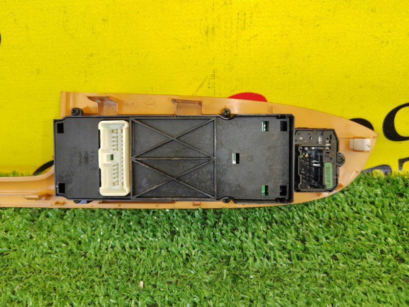 Блок управления стеклоподъемниками, 800 рублей, Красноярск