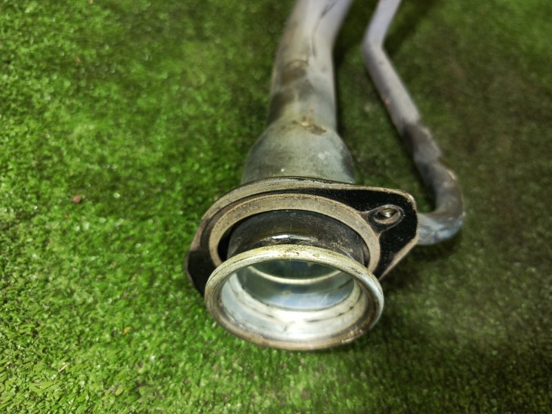 Горловина топливного бака, 6500 рублей, Красноярск